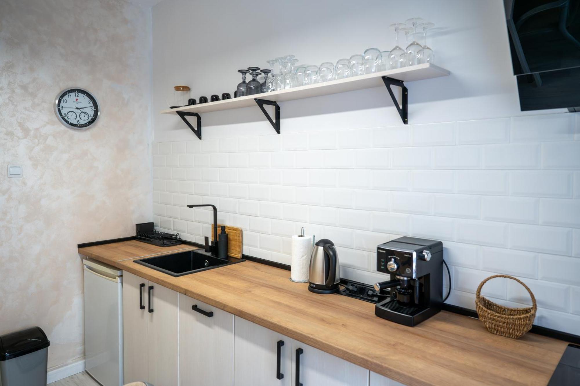 Beautiful Two-Bedroom Apartment In City Center Sofia Esterno foto